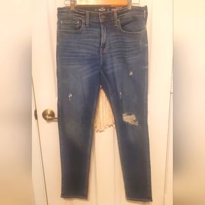 Hollister Jean's